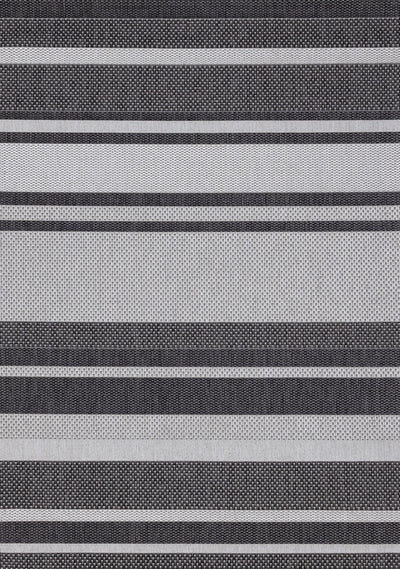 Jackson Striped Indoor/Outdoor Area Rug - 6'7" x 9'6"|Carpette Jackson à rayures pour l’intérieur et l'extérieur - 6 pi 7 po x 9 pi 6 po