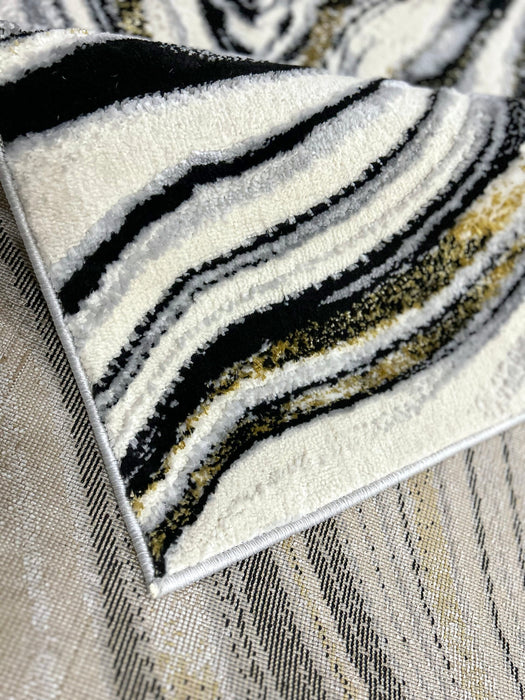 Evelyn Area Rug - 5'3\" x 7'6\"