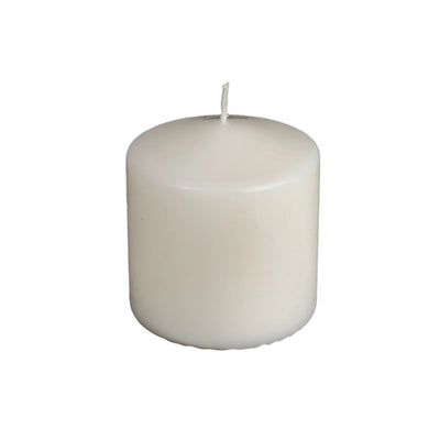 2.75" x 3" Unscented Pillar White - Set of 2 Candle|Chandelle pilier blanche non parfumée de 2,75 po x 3 po - ensemble de 2 chandelles