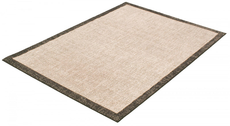Sadie Classic Silver-Black Area Rug - 5'3\" x 7'7\"