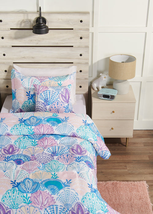 Coraline 4-Piece Full Comforter Set