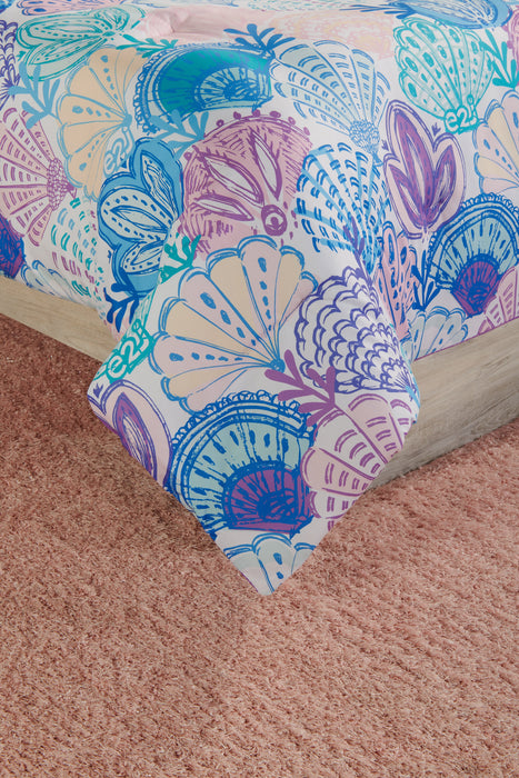 Coraline 4-Piece Full Comforter Set