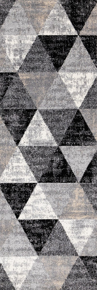 Covington Distressed Triangles Area Rug - 2'8