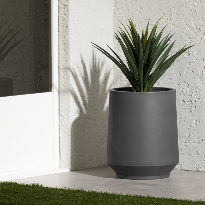 Dalya 19\" Planter - Dark Grey