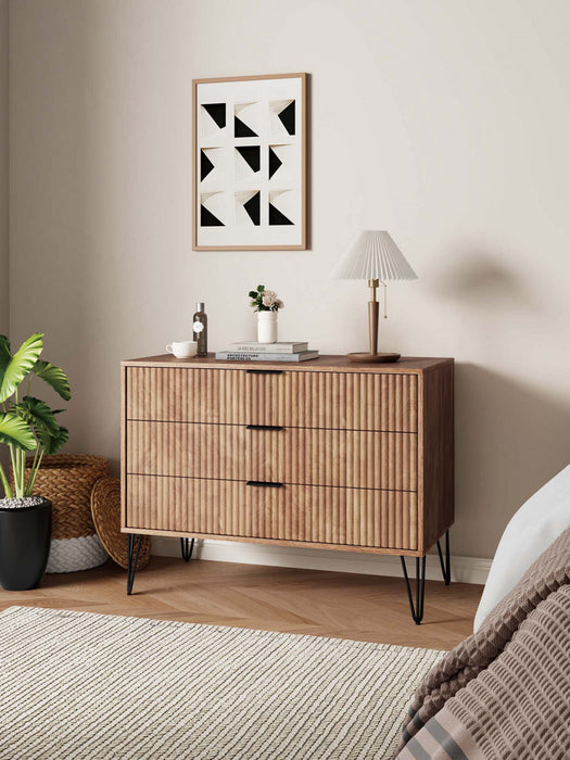 Dumbo Modern 35\" Fluted Dresser in Golden Brown (3-Drawer)