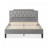 Kellen Upholstered Platform Bed with Headboard in Light Grey - King Size | Kellen lit plateforme rembourré avec tête de lit gris pâle - Très grand