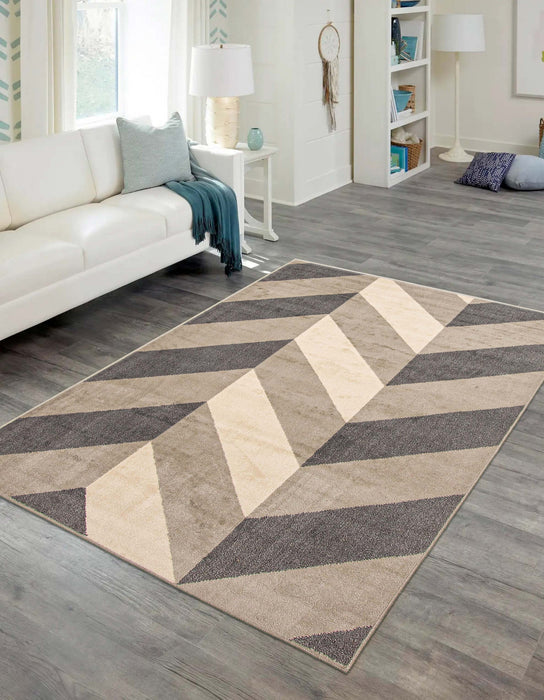 Bianca Grey Area Rug - 5'0\" x 8'0\"