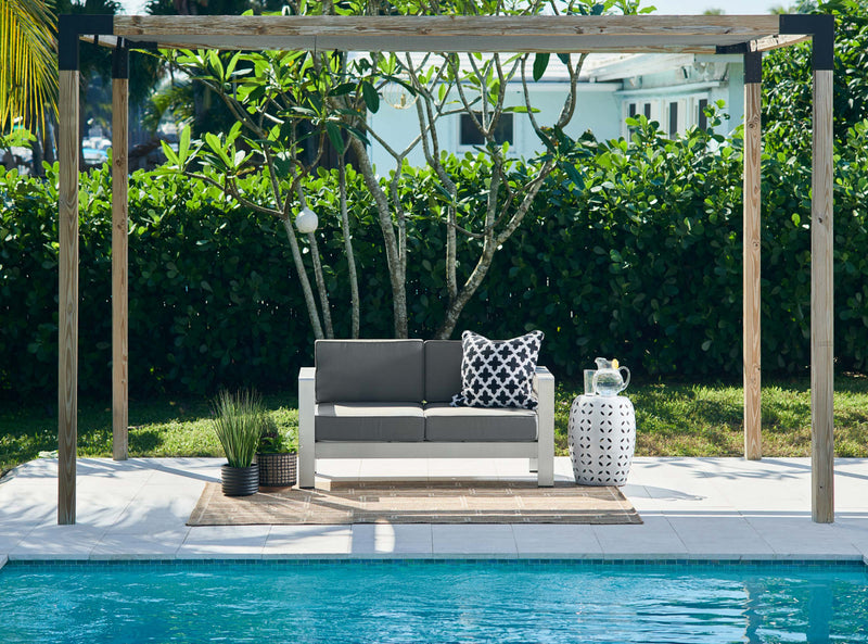 Dune Transitional 6'6\" x 9'0\" Area Rug in Ivory Indoor Area Rug