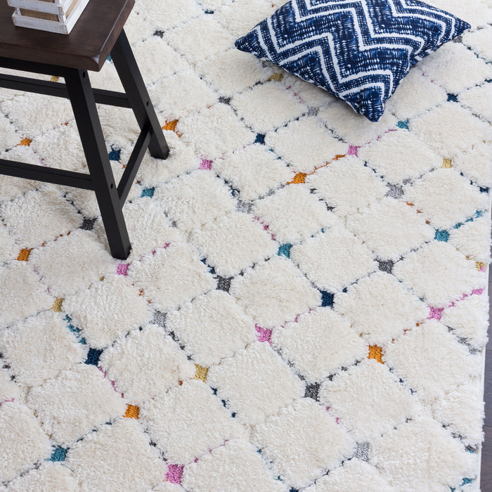 Lola Lattice Shag Area Rug - 2'7\" x 8'