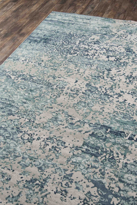 Delphine Traditional 7'9\" x 9'10\" Area Rug in Blue Indoor Area Rug