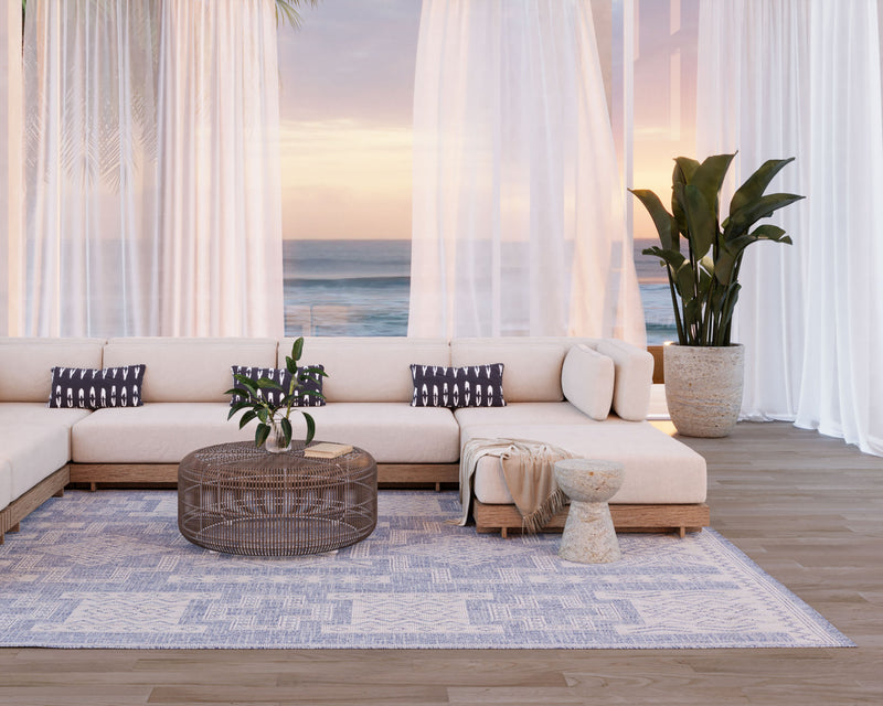 Nyra Transitional 8'0\" x 10'0\" Area Rug in Blue Indoor Area Rug