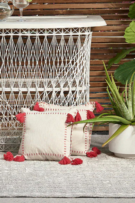 Maze Transitional 8'0\" x 10'0\" Area Rug in Grey Indoor Area Rug