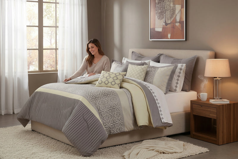 Calibre 7-Piece Queen Comforter Set