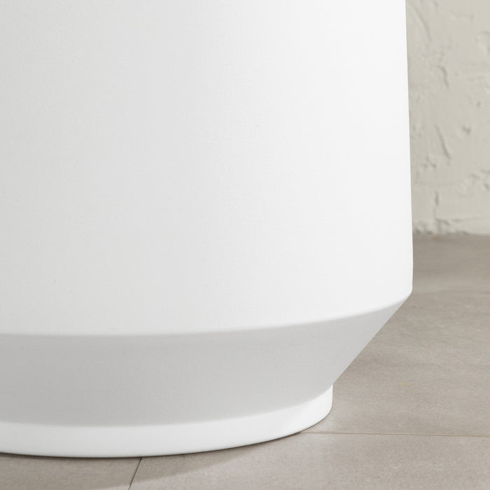 Dalya 19\" Planter - White