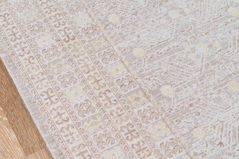 Valeria Traditional 9'3\" x 11'10\" Area Rug in Grey Indoor Area Rug