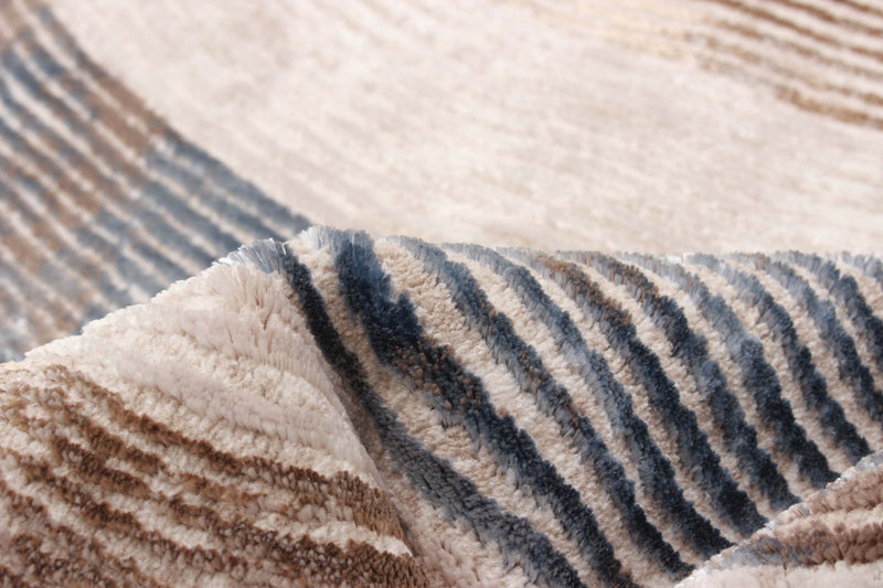 Amara Taupe  Area Rug - 5'0\" X 8'0\"  