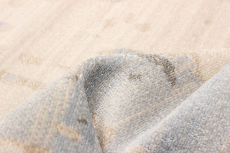 Shay Ivory Area Rug - 5'0\" X 8'0\"  