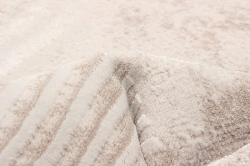 Monica Ivory Area Rug - 5'0\" X 8'0\"  