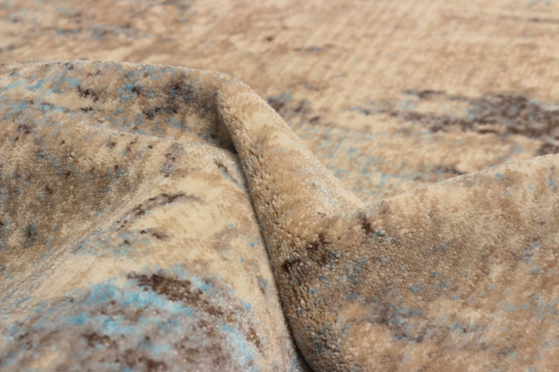 Malia Traditional 5'0\" x 5'0\" Area Rug in Blue Indoor Area Rug