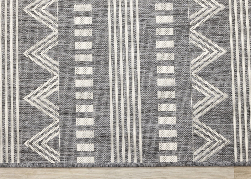 Jackson Grey White Patterned Rows Rug, 6'7\" x 9'6\" Outdoor Area Rug