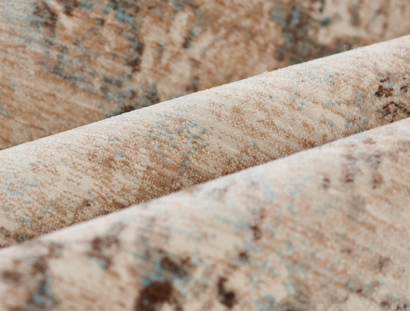 Malia Traditional 5'0\" x 7'9\" Area Rug in Blue Indoor Area Rug