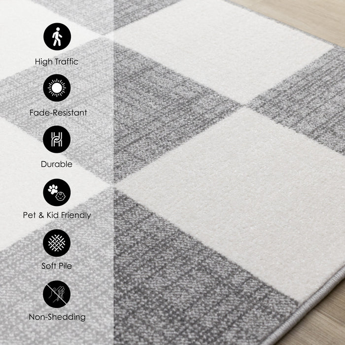 Covington Grey White Checkered Pattern Rug, 6'7\" x 9'10\" Indoor Area Rug