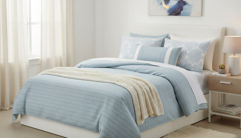 Isabelle 5-Piece Reversible Clipped Jacquard Comforter Set, Double/Queen 