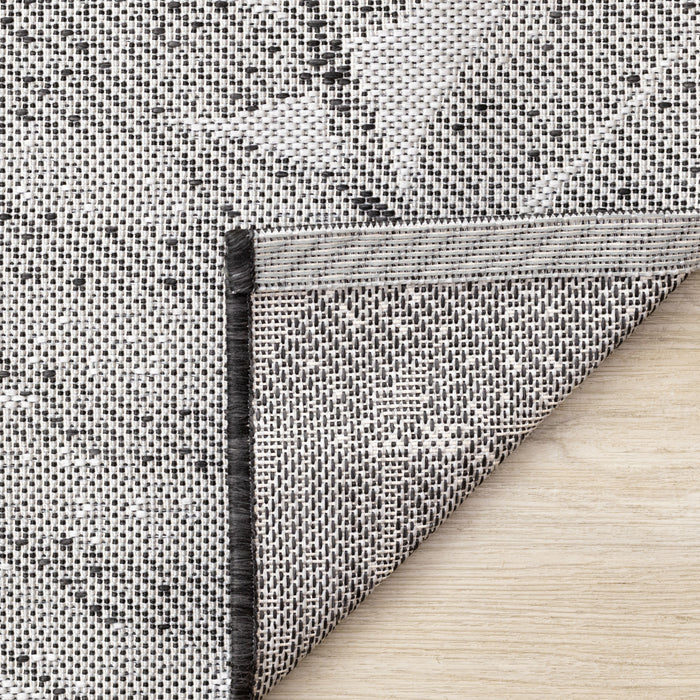 Jackson Grey White Botanical Leaves Rug, 5'3\" x 7'7\" Outdoor Area Rug