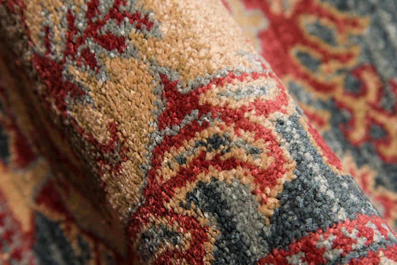 Lena Traditional 9'3\" x 12'6\" Area Rug in Blue Indoor Area Rug