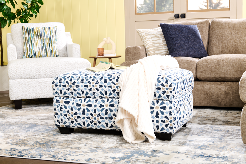 Made in Canada Customizable Sofa Lab Trunk 39\" Fabric Storage Ottoman – Indigo Accent Fabric