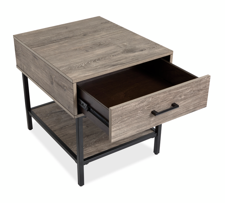Matthew 22\" End Table with Storage - Multicolour