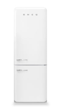 Smeg 18 Cu. Ft. Retro Bottom-Freezer Refrigerator - FAB38URWH