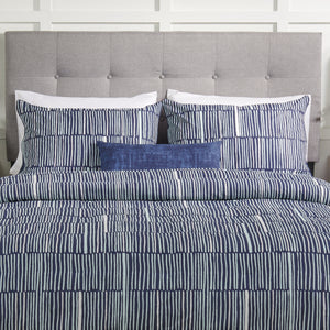 Kort & Co. Lines 4-Piece Queen Comforter Set