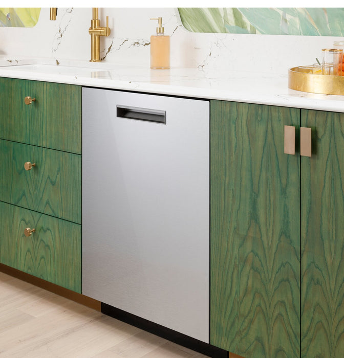 Café 24” 39 dBA Smart Dishwasher with Ultra Wash Top Rack – Platinum Glass - CDP888M5VS5