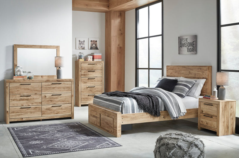 Derekson 5pc Bedroom Set with Storage Bed, Dresser & Mirror, Natural - Queen Size