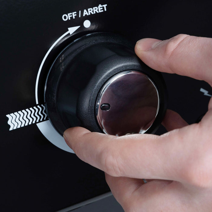 Broil King Crown 410 Shadow 40,000-BTU Propane Gas Grill - Black – 865054