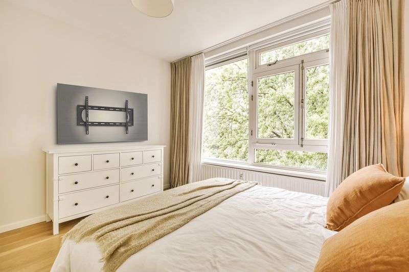 Seneca SDF61 Low Profile Fixed TV Wall Mount for 40\" - 90\" TVs – Black