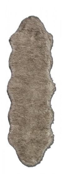 Marcia Sheepskin Plush Brown Tip Area Rug - 2'0