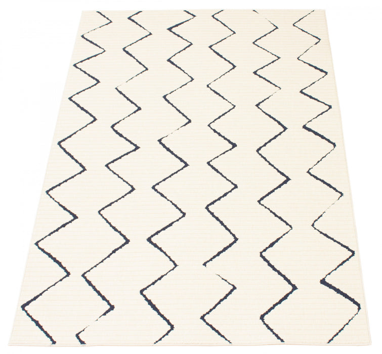 Kimi Blue-Ivory 5'3\" x 7'7\" Area Rug