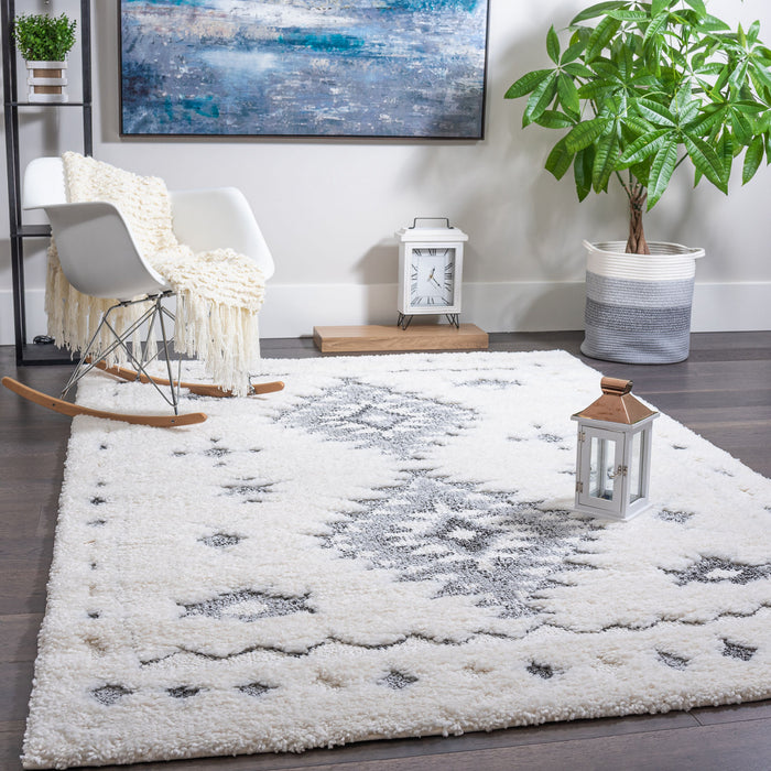Lola Diamond Grey 8x11 Area Rug
