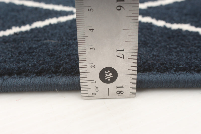 August Navy-White 7'10\" x 10'2\" Area Rug