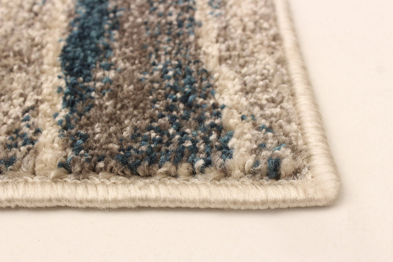 Arusha Ivory / Blue 6'7\" x 9'6\" Area Rug