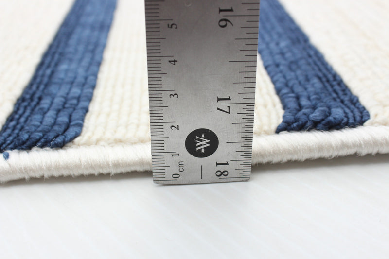 Talya Blue-Ivory 5'3\" x 7'7\" Area Rug