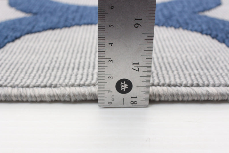 Sophie Grey-Navy Area Rug - 5'3\" x 7'7\"