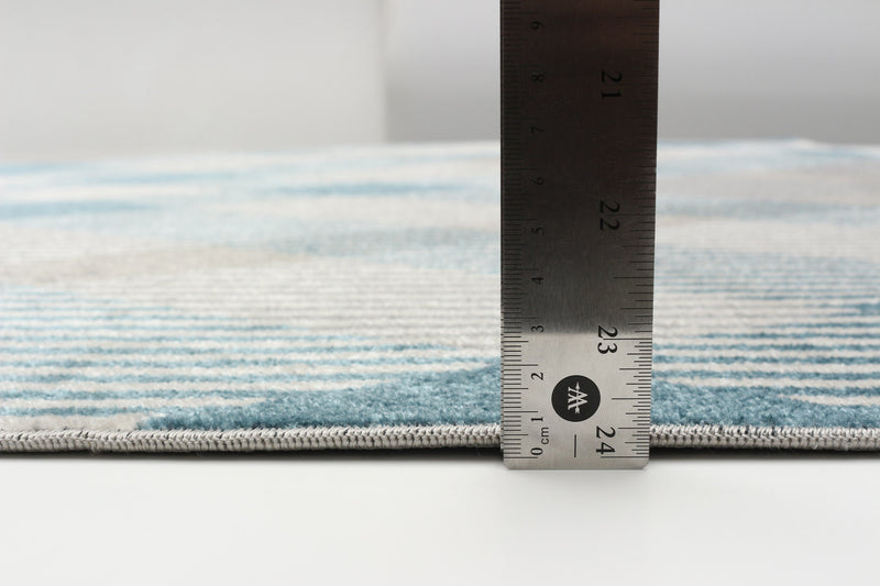 Kors Grey Machine Washable Area Rug - 5'0\" x 7'0\"