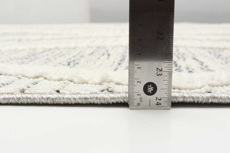 Ebba Grey Area Rug - 6'7\" x 9'6\"