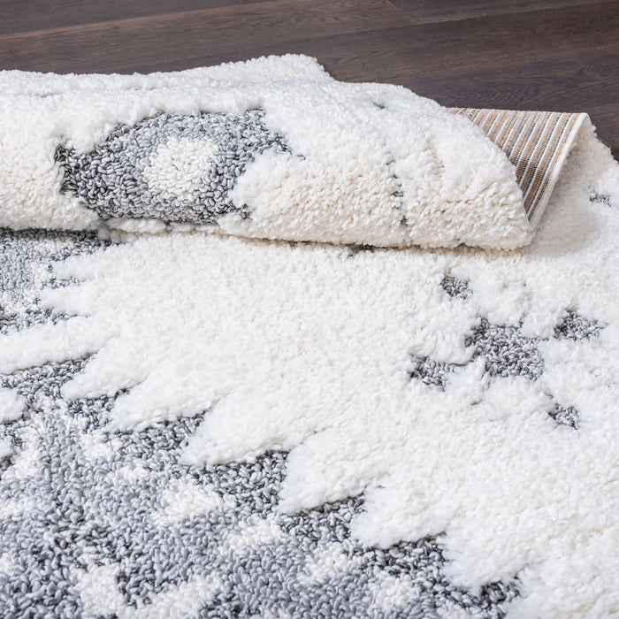 Lola Diamond Grey 7x10 Area Rug