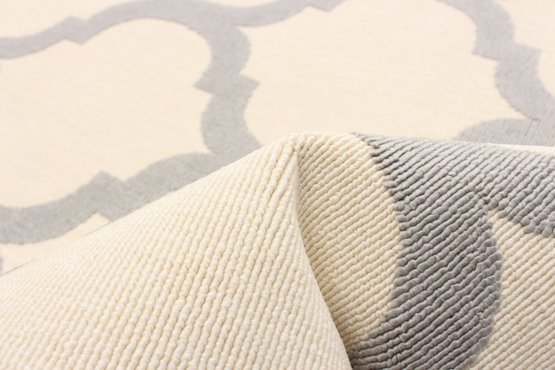 Sophie Light Grey Area Rug - 5'3\" x 7'7\"