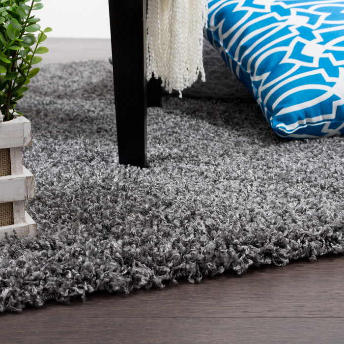Victoria Grey Shag 3 x 5 Area Rug