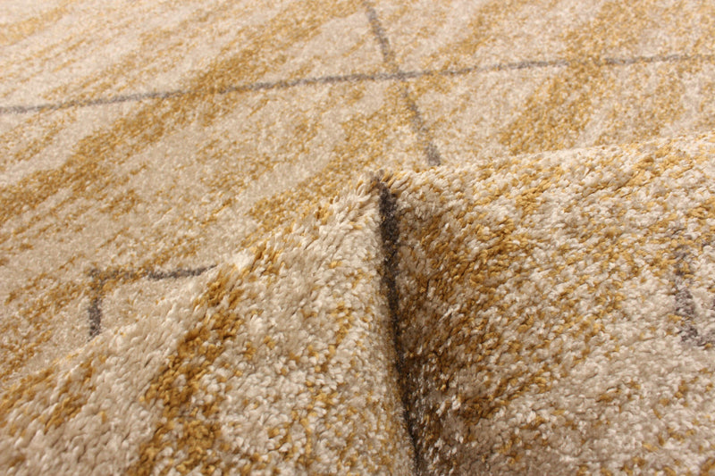 Grande Ivory/Gold 3'11\" X 5'7\" Area Rug